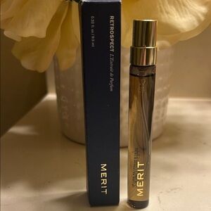 Retrospect Eau de Parfum 9.5 ml spray